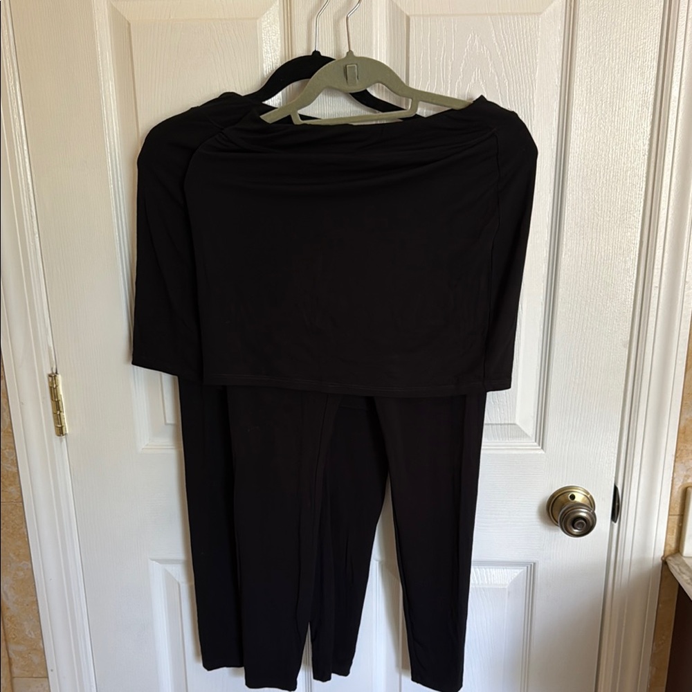 Eileen Fisher Black classic skort